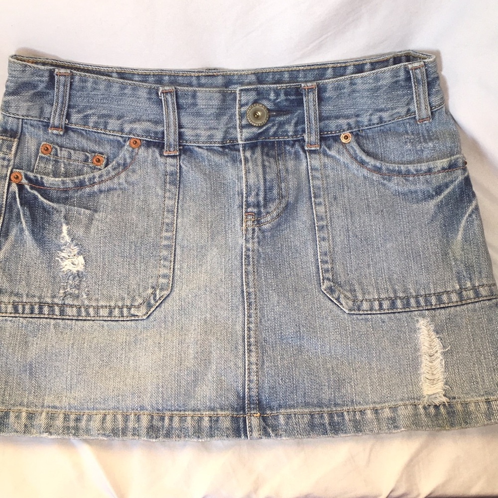 American Eagle Outfitters size 0 Jean mini skirt